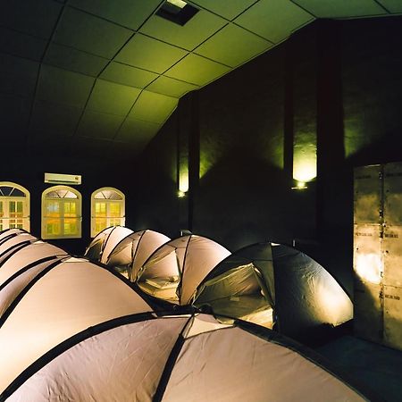 Hostel Ah Wai, Hostel Ah Zhi アロースター エクステリア 写真