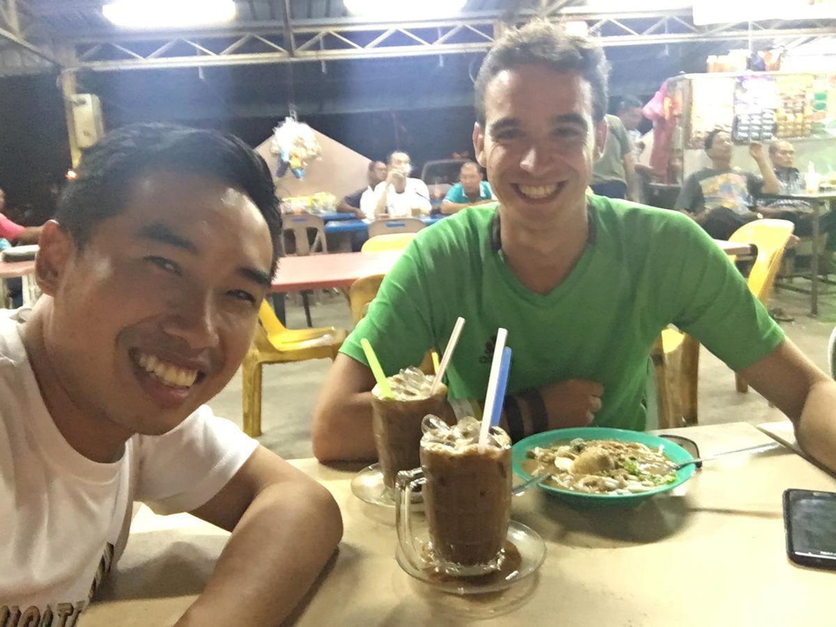 Hostel Ah Wai, Hostel Ah Zhi アロースター エクステリア 写真