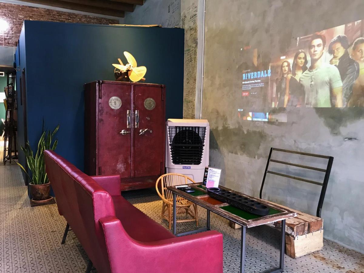 Hostel Ah Wai, Hostel Ah Zhi アロースター エクステリア 写真